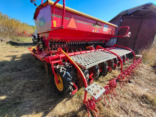 Сеялка Vaderstad Rapid 400C