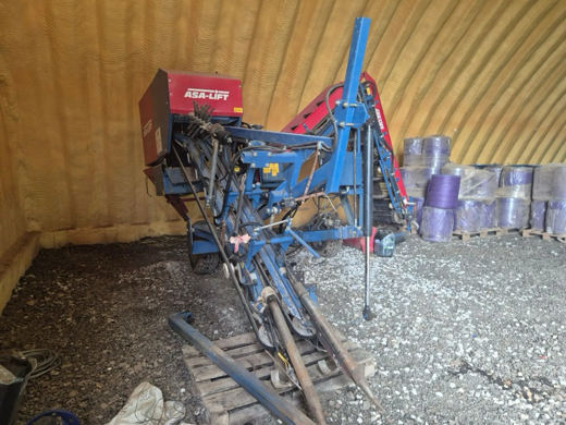 Морковоуборочный комбайн Asa-Lift CM-100E
